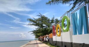 Pantai Boom Tuban pantai boom