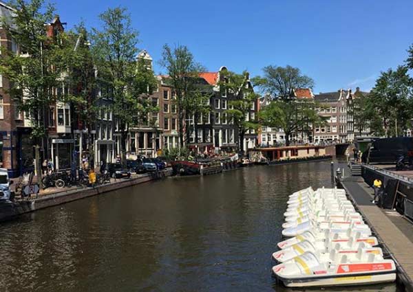 tempat percutian di amsterdam
