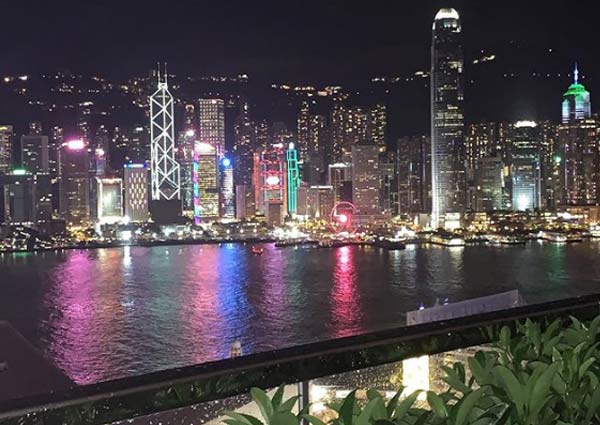tempat menarik di hongkong waktu malam