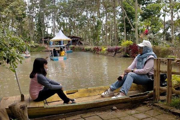 tempat wisata keluarga di Jombang