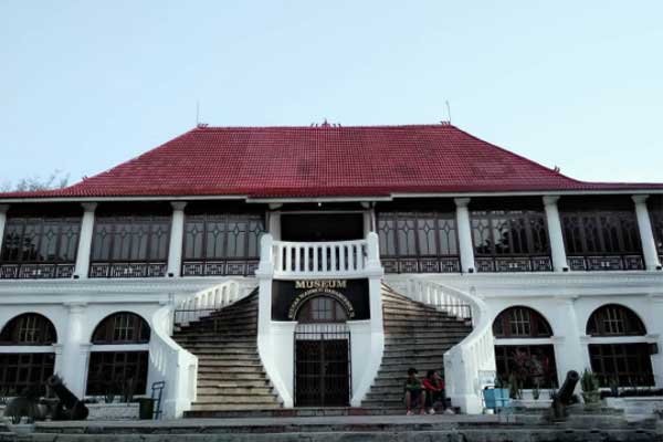Museum Sultan Mahmud Baharuddin II