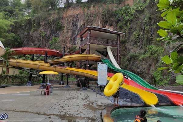 fasilitas pesona nirwana waterpark