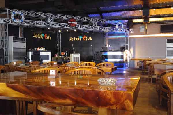 fasilitas Jetski Cafe