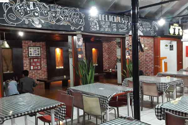 Cafe Venus Bandung