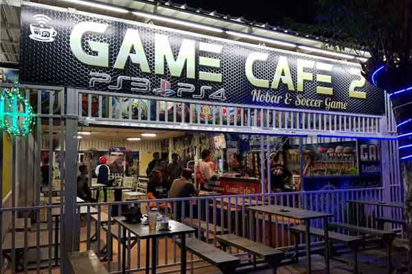 Game Cafe 2