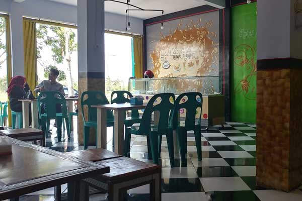 Nongki Nongky Café & Resto