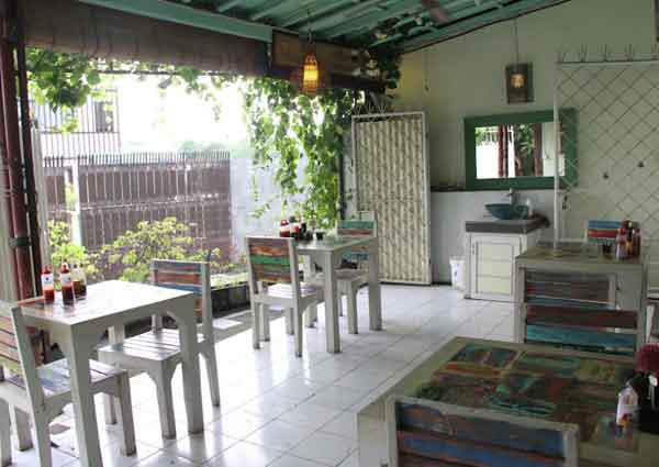Balangan Cafe