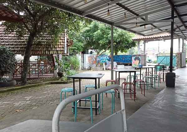 Dodolanan Cafe