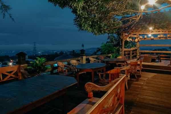 Joglo Agung Resto and Gallery